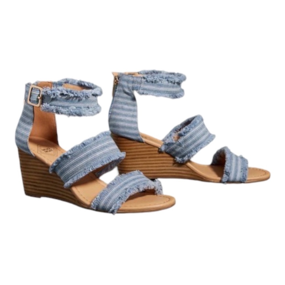 NEW Dolce by Mojo Moxy Cassie Jean Wedge Sandals Sz 7